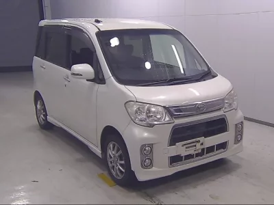 Daihatsu TANTO EXE