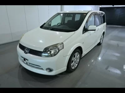 Nissan LAFESTA