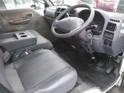 Nissan VANETTE VAN