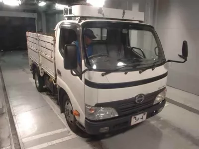 Hino DUTRO