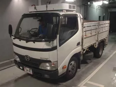 Hino DUTRO