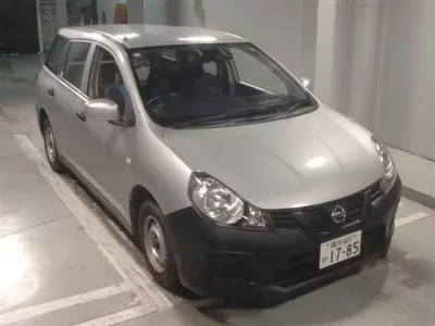 Nissan AD