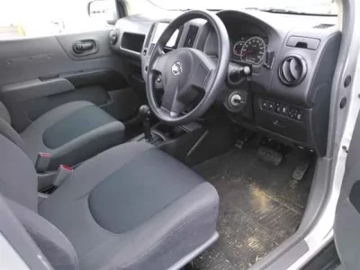 Nissan AD