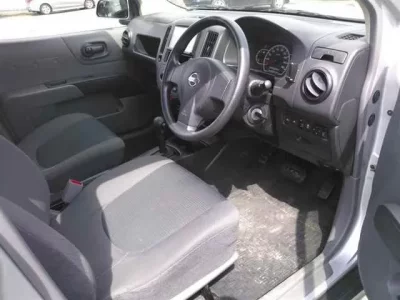 Nissan AD