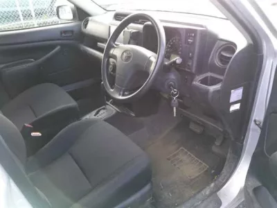 Toyota SUCCEED