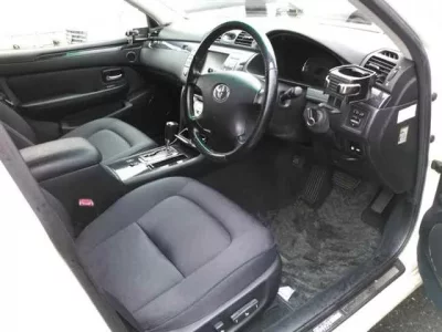 Toyota BREVIS