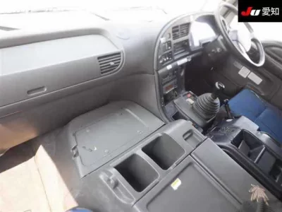 Isuzu GIGA