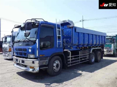 Isuzu GIGA