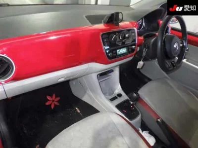 Volkswagen UP