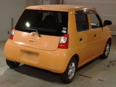 Daihatsu Esse
