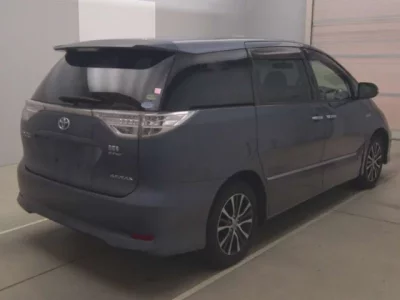Toyota ESTIMA HYBRID