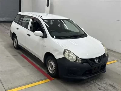 Nissan AD