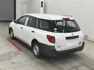 Nissan AD