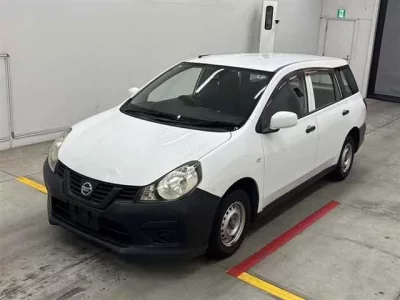 Nissan AD