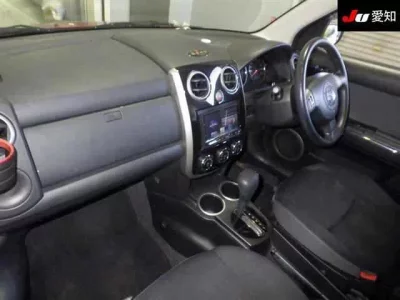 Mazda VERISA