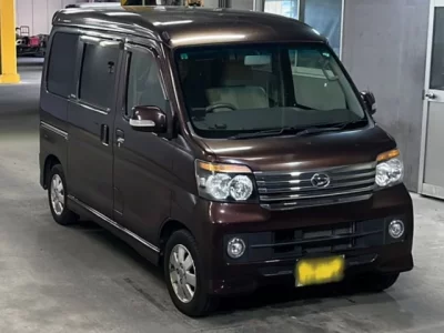 Daihatsu Atrai Wagon