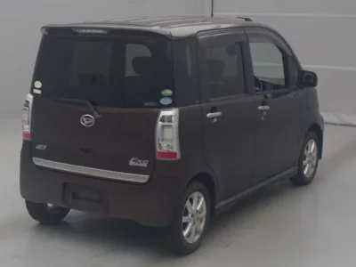 Daihatsu TANTO EXE