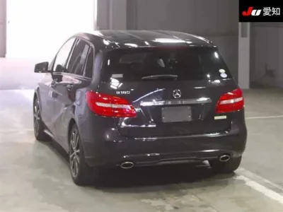 Mercedes-Benz B CLASS