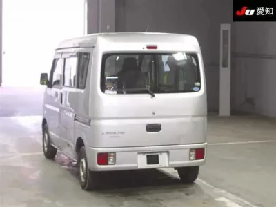 Mitsubishi MINICAB VAN