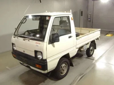 Mitsubishi MINICAB TRUCK