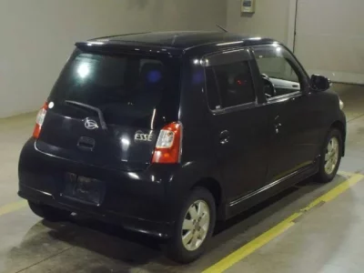 Daihatsu Esse