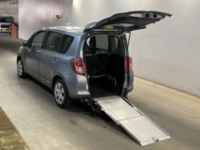Toyota RACTIS