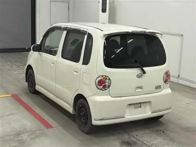 Daihatsu MOVE LATTE