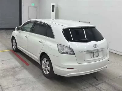 Toyota MARK X ZIO