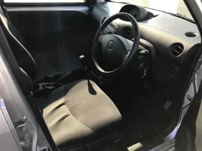 Daihatsu Esse