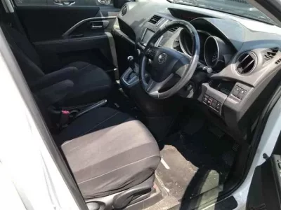 Nissan LAFESTA
