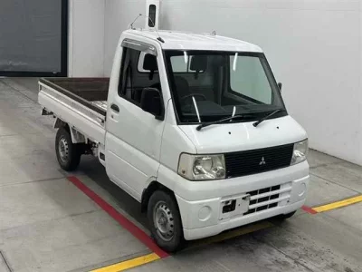 Mitsubishi MINICAB TRUCK
