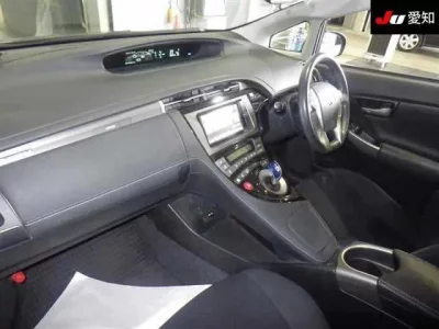 Toyota PRIUS PHV