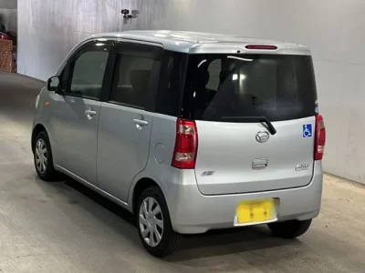 Daihatsu TANTO EXE