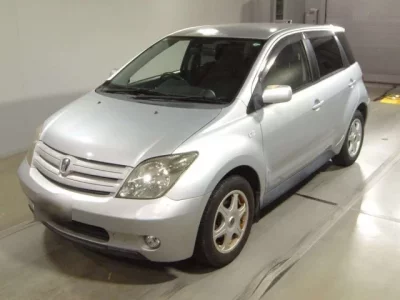 Toyota IST