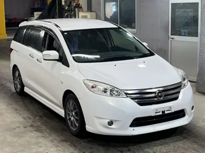 Nissan LAFESTA