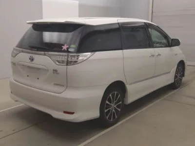Toyota ESTIMA HYBRID