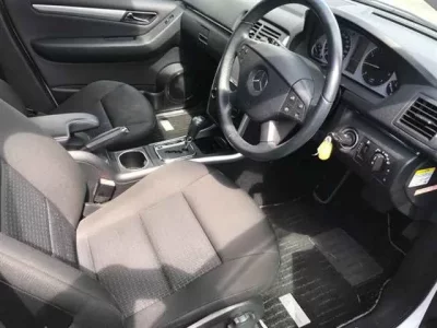 Mercedes-Benz B CLASS