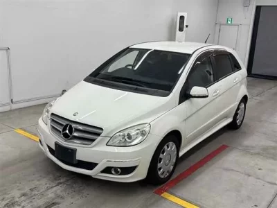 Mercedes-Benz B CLASS