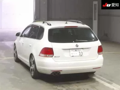 Volkswagen GOLF VARIANT