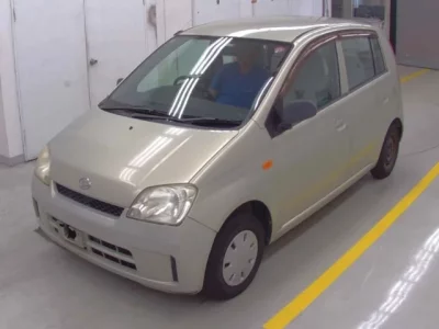 Daihatsu MIRA