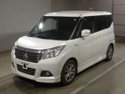 Mitsubishi DELICA D2