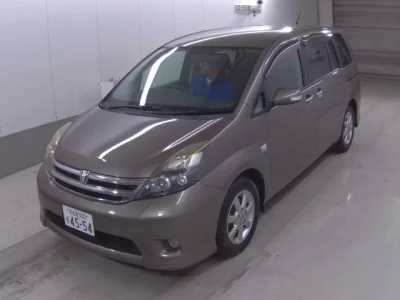 Toyota ISIS