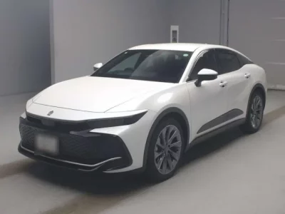 Toyota CROWN CROSSOVER