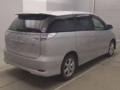 Toyota ESTIMA HYBRID