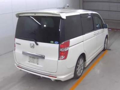 Honda STEP WAGON