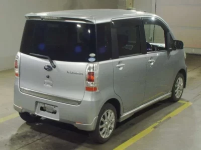 Subaru LUCRA