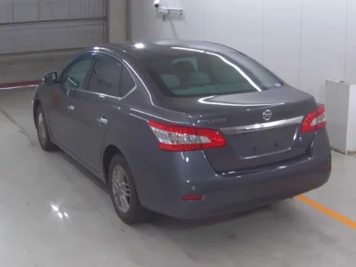 Nissan SYLPHY