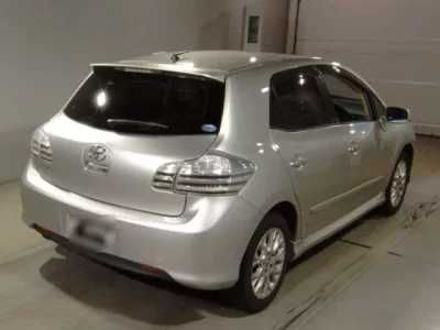 Toyota BLADE