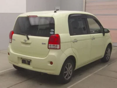 Toyota PORTE