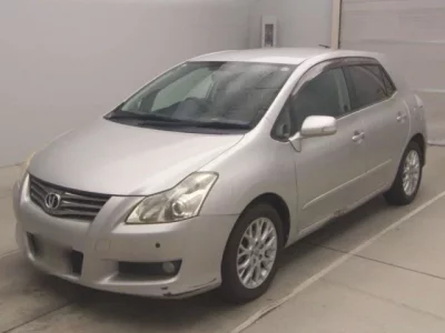Toyota BLADE
